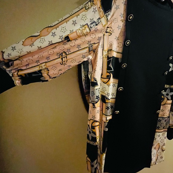 Beautiful stylish dressed up top - Picture 6 of 6